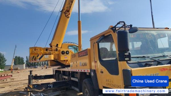 Buy XCMG 25k Used Crane / 1